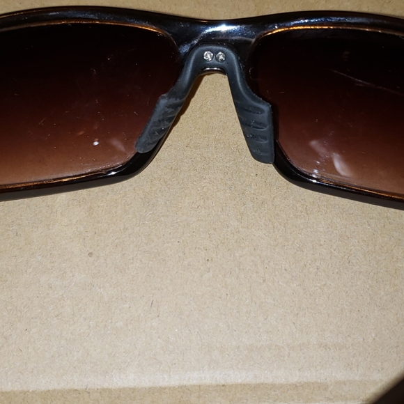 Kenneth Cole Reaction sunglasses - Picture 3 of 4